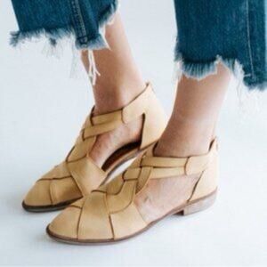 Free People Ivory Wanderlust Flat Sandal